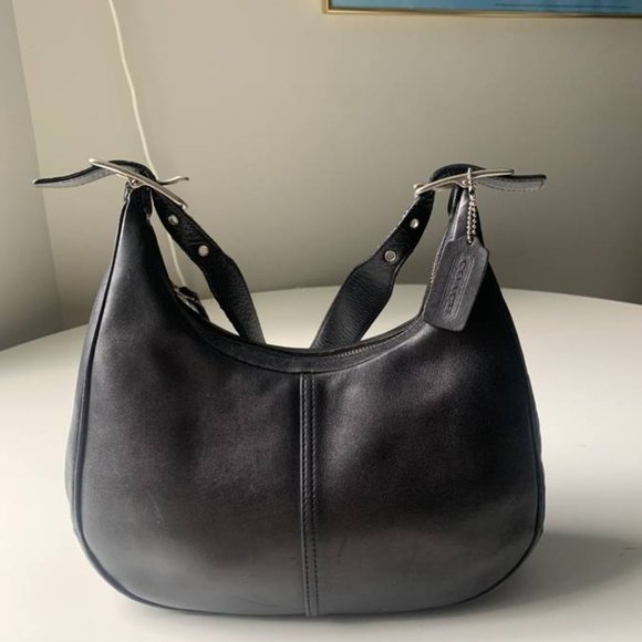Coach Handbags - Vintage Coach Shoulder Bag